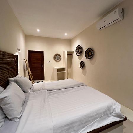 Lombok Coconut Hotel Mangsit Екстериор снимка
