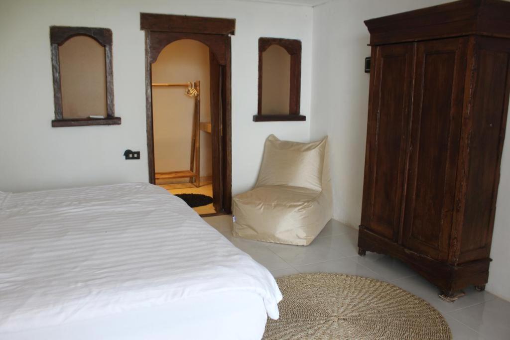 Lombok Coconut Hotel Mangsit Екстериор снимка