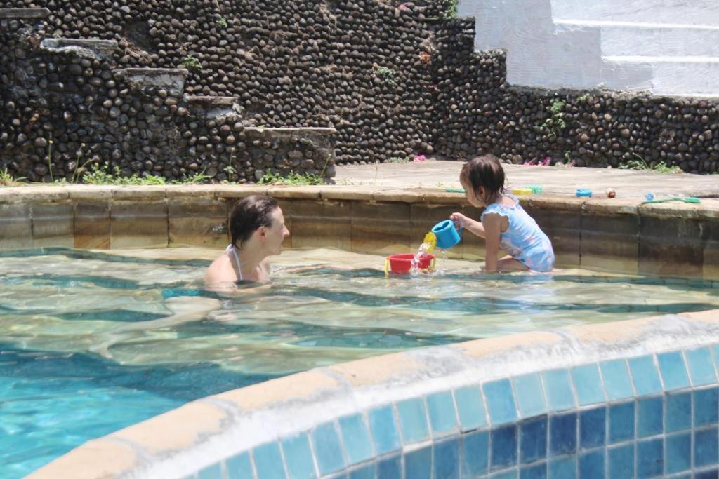 Lombok Coconut Hotel Mangsit Екстериор снимка