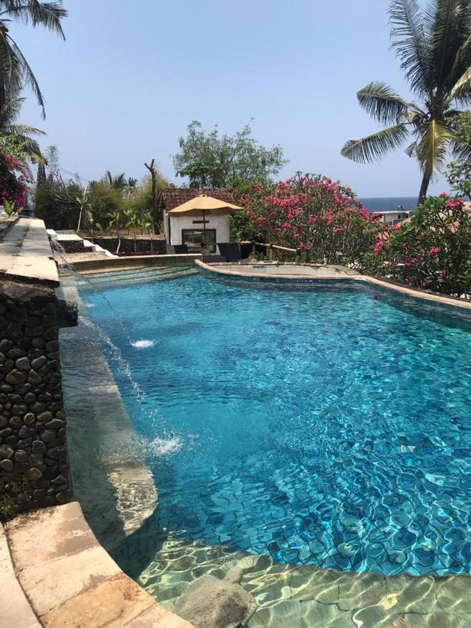 Lombok Coconut Hotel Mangsit Екстериор снимка