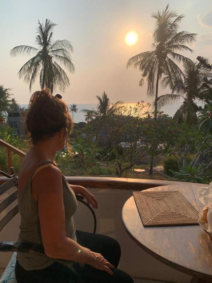 Lombok Coconut Hotel Mangsit Екстериор снимка