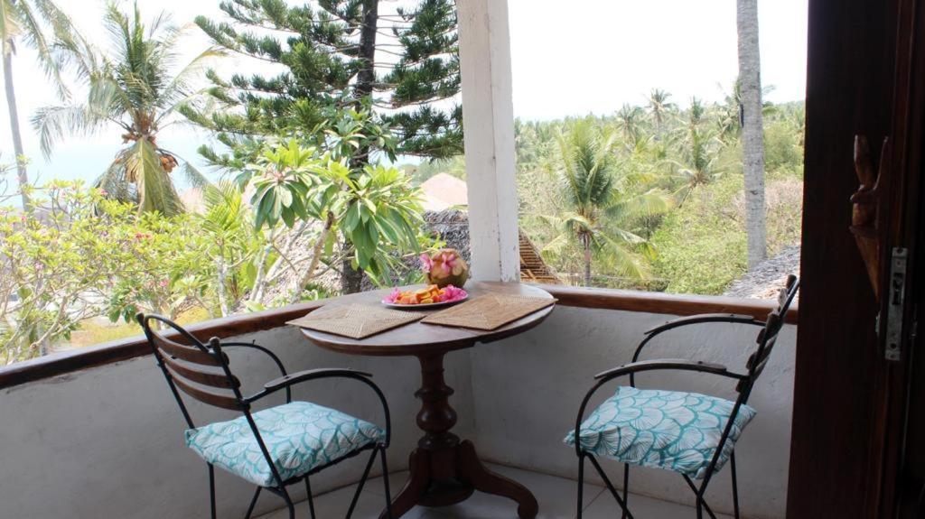 Lombok Coconut Hotel Mangsit Екстериор снимка